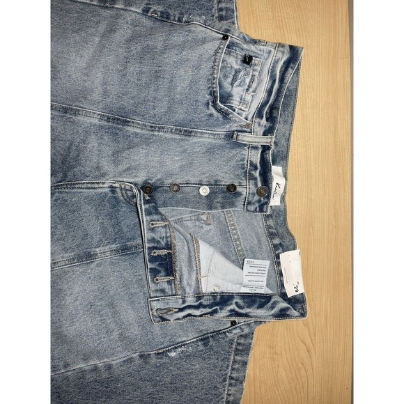 Kancan Sadie Jeans 11/29 NWT Style #KC7396L 5 Button Closure - Picture 4 of 7